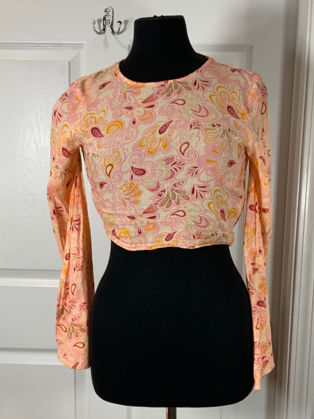 Zara Paisley Open Back Bell Sleeve Crop Top Boho Y2K Floral Size XS